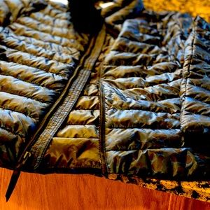 Women’s gap puffer coat NWT